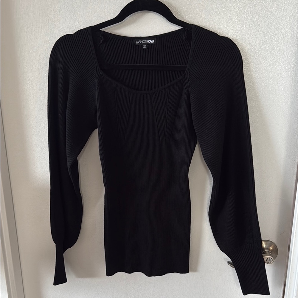 Fashion Nova Black Balloon Sleeve Sweater Medium